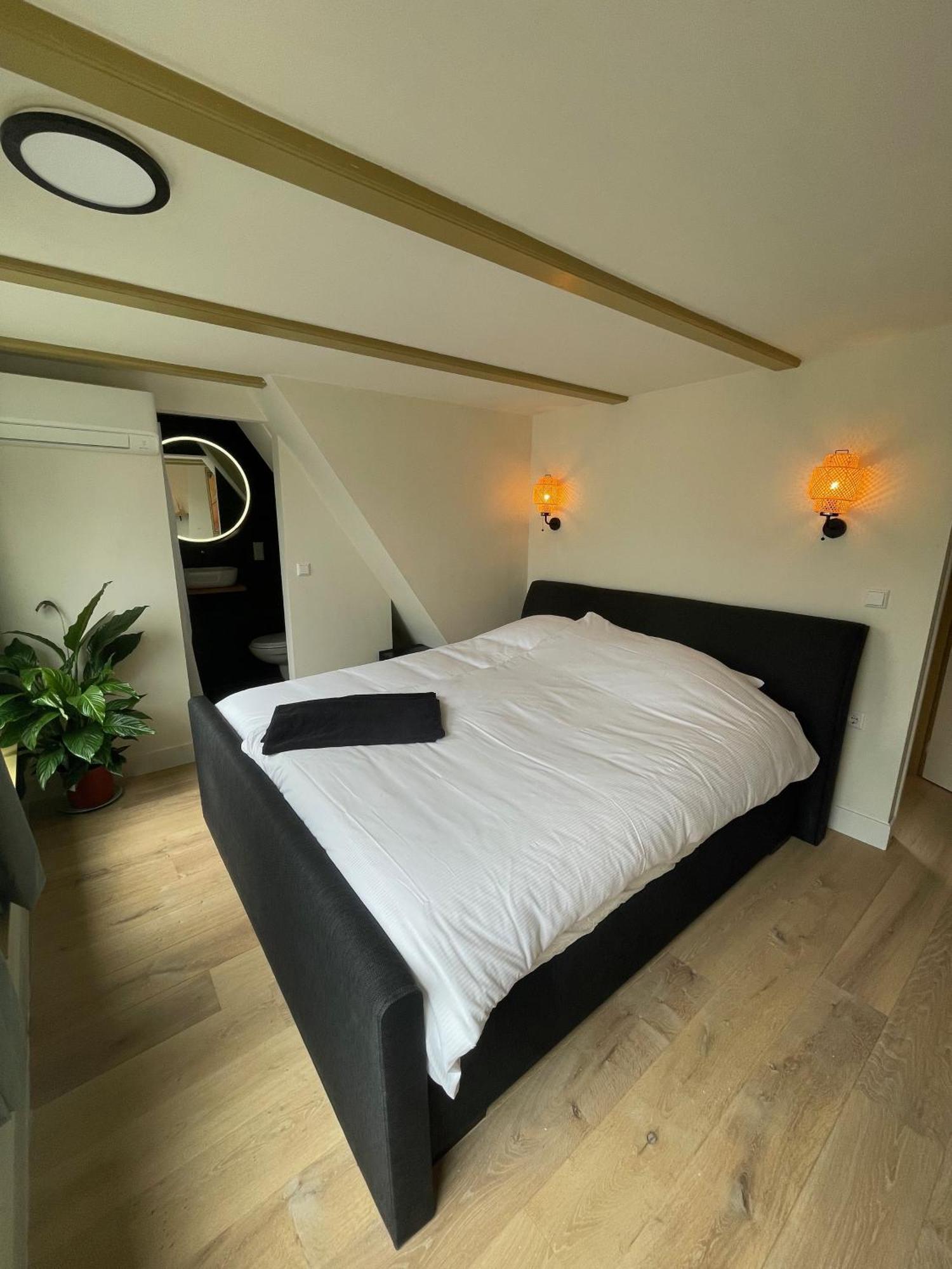 The Hazel House Bed & Breakfast Haarlem Exterior foto