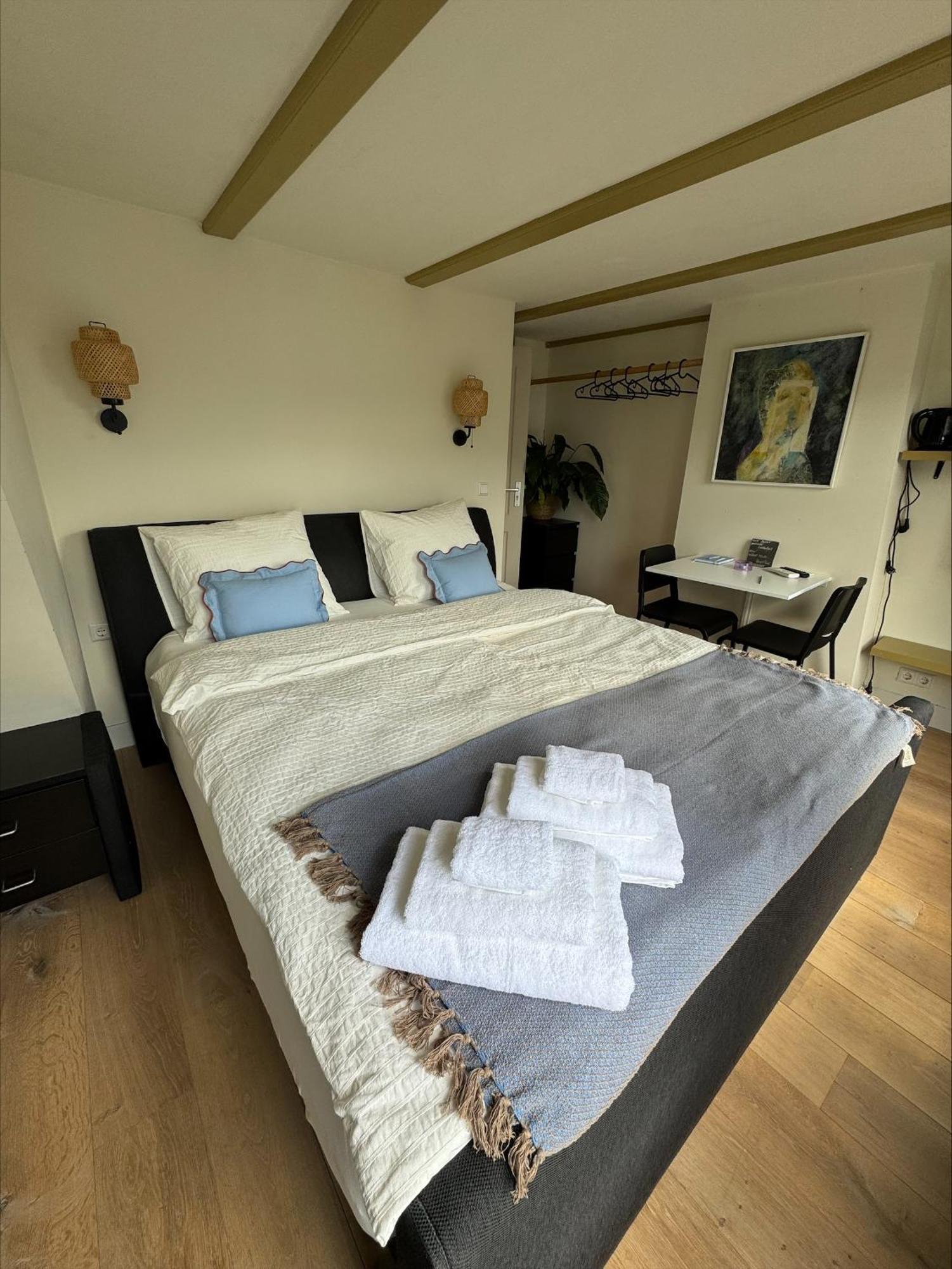 The Hazel House Bed & Breakfast Haarlem Exterior foto