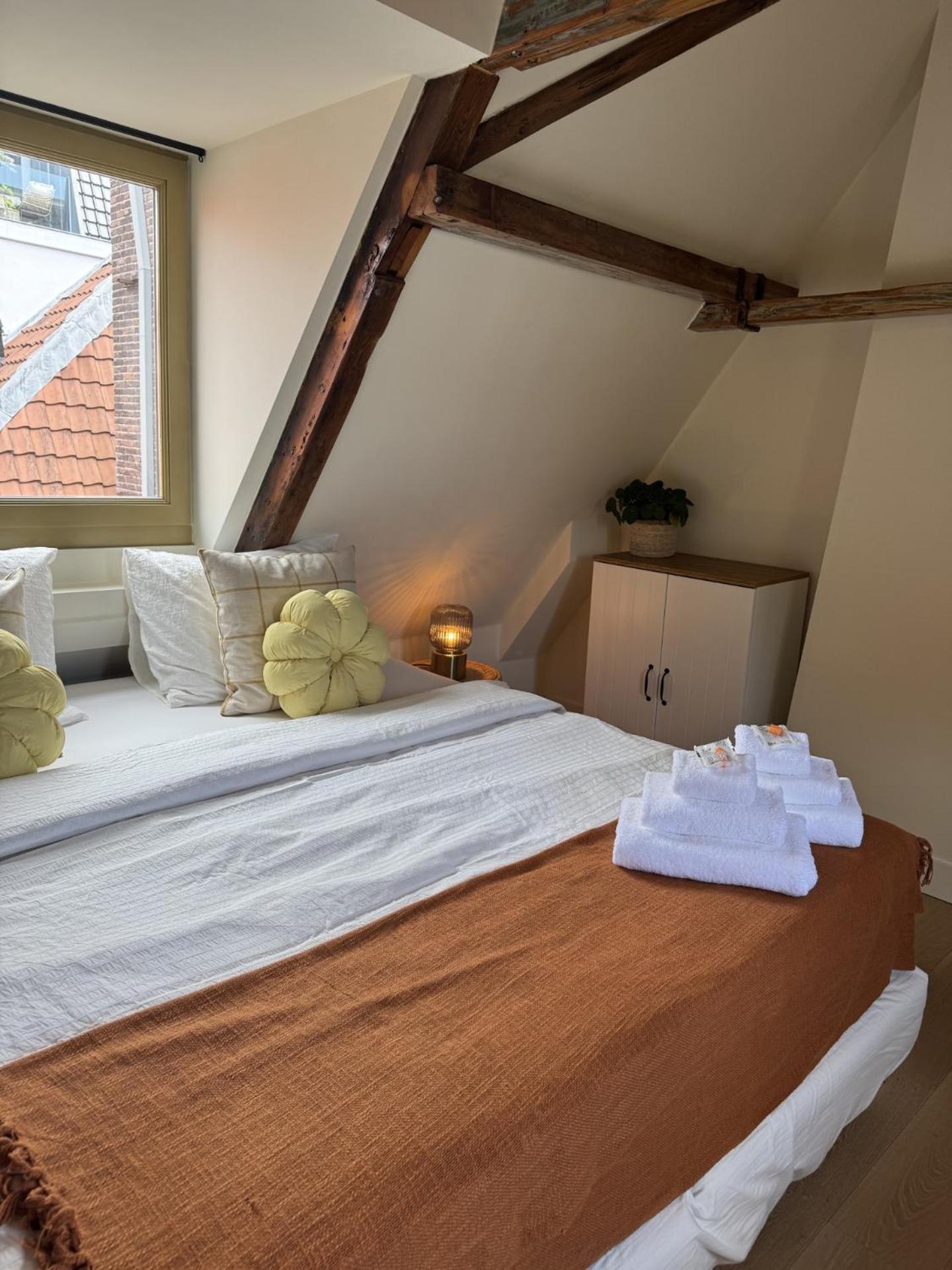 The Hazel House Bed & Breakfast Haarlem Exterior foto